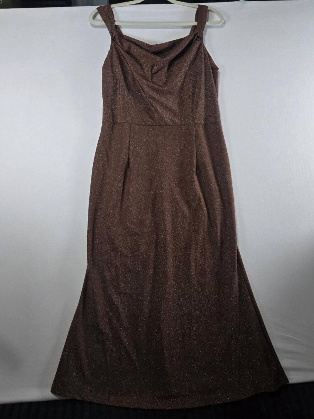 MAKABO Womens Brown Glitter Cowl Neck Maxi Dress Sleeveless Formal Gown Medium